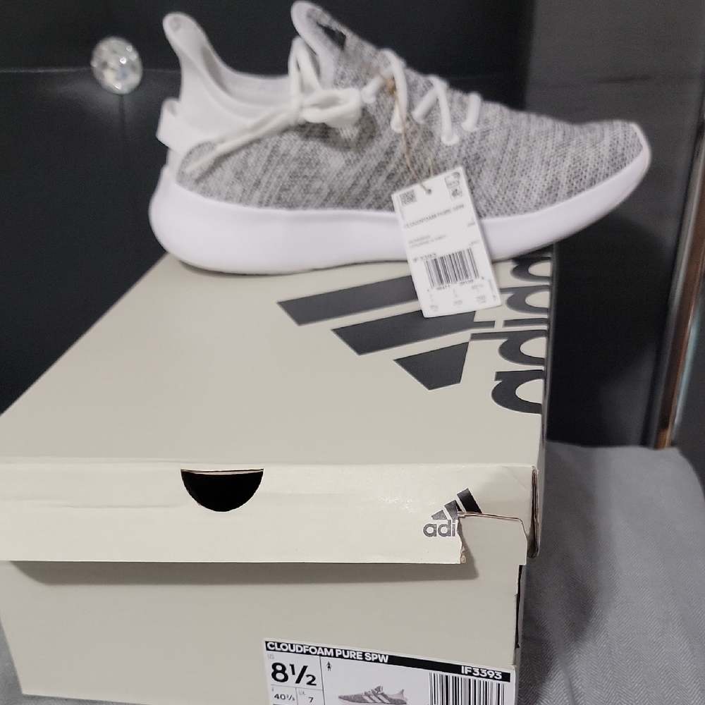 Adidas Cloudfoam Pure SPW Sneakers - Black and White